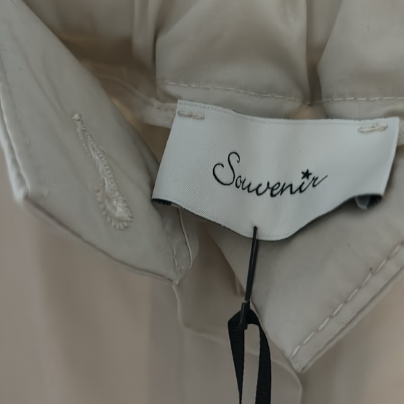 Brand new from Italy lightweight cotton pants slim w elastic back - Picture 3 of 4